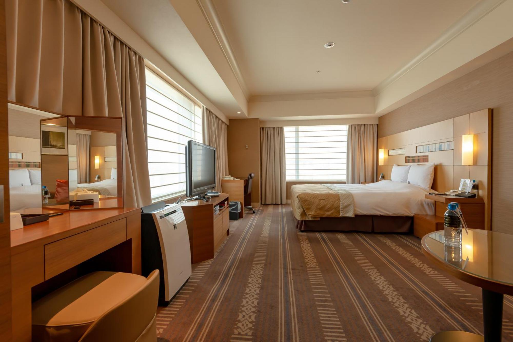 Hotel Okura Fukuoka Fukuoka  Exterior photo